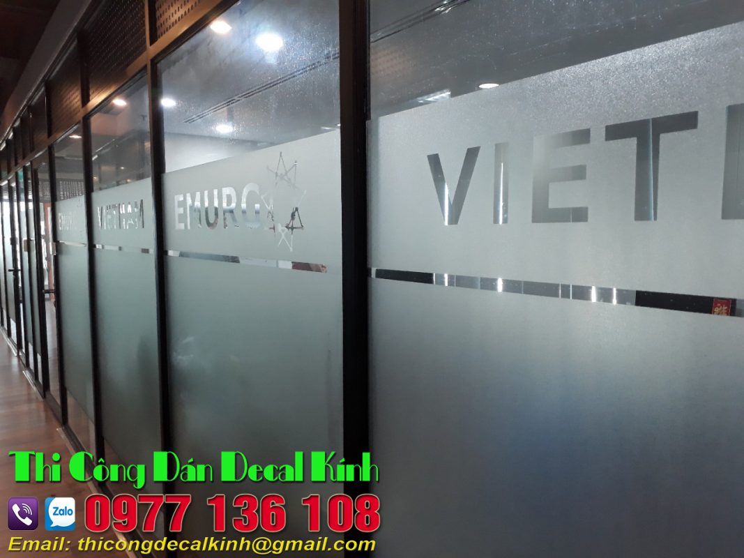 dán decal kính văn phòng quận 4